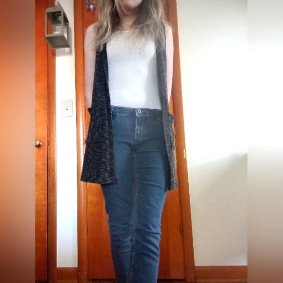 Levi Mid Rise Medium Dark Wash Skinny Jeans 14 Regular - Picture 4 of 13